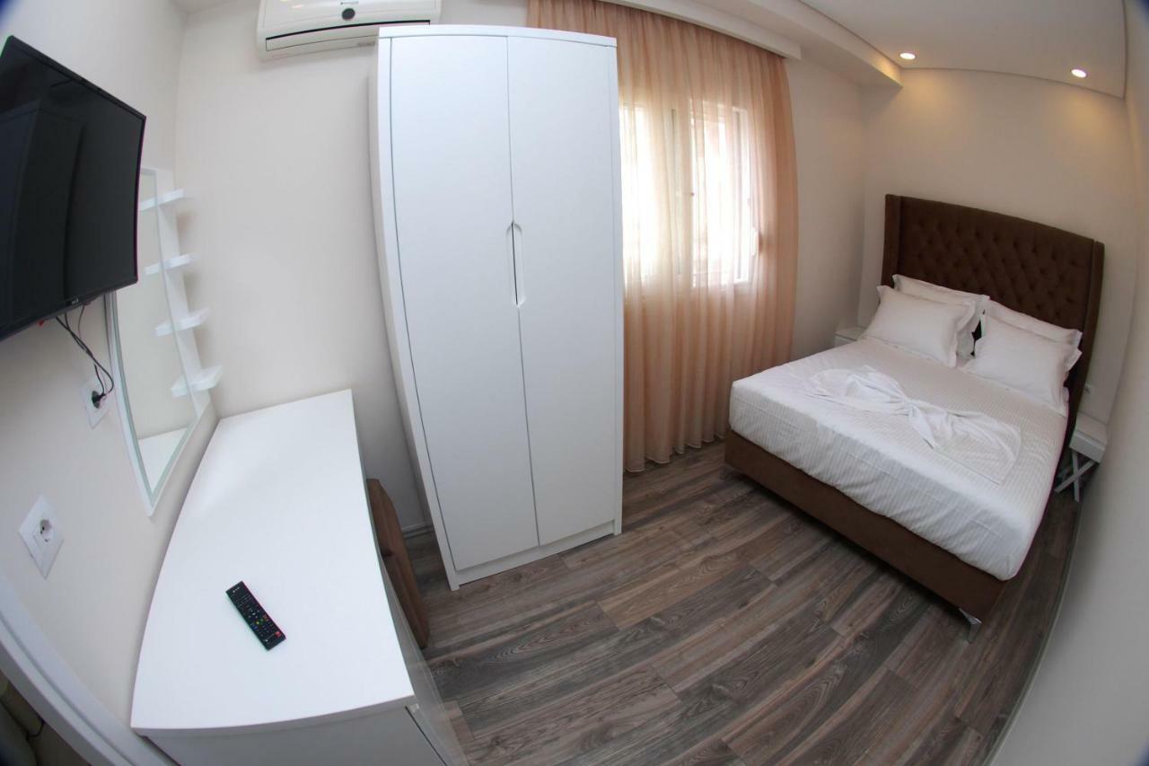 Hotel Ramo Saranda Exterior photo