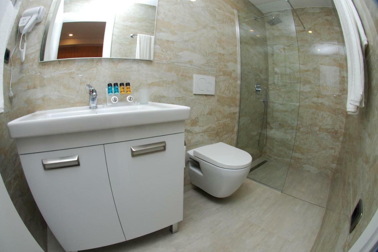 Hotel Ramo Saranda Exterior photo